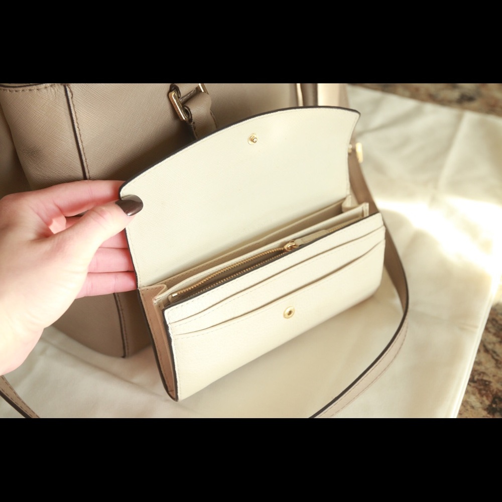 Michael Kors Satchel + Wallet - SOLD - Picture 5 of 5