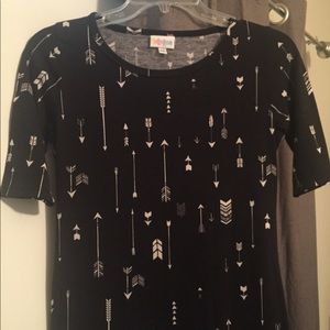 Beautiful Arrow Patterned Julia XS