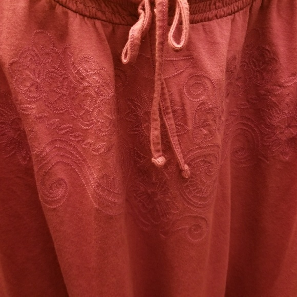 Scoop neck top - Picture 3 of 3