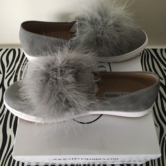 New Grey Steve Madden Faux Fur Slip-on Sneakers - Picture 2 of 6