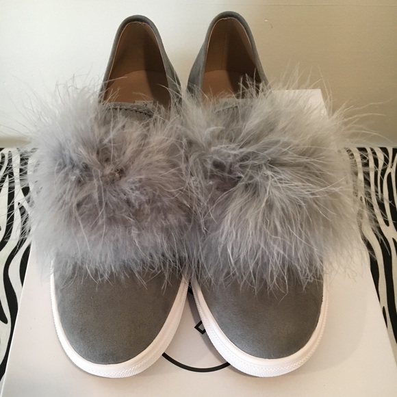 New Grey Steve Madden Faux Fur Slip-on Sneakers - Picture 4 of 6