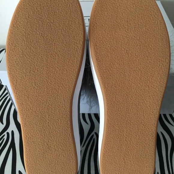 New Grey Steve Madden Faux Fur Slip-on Sneakers - Picture 3 of 6
