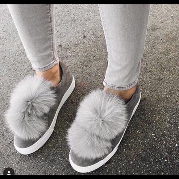New Grey Steve Madden Faux Fur Slip-on Sneakers - Picture 6 of 6