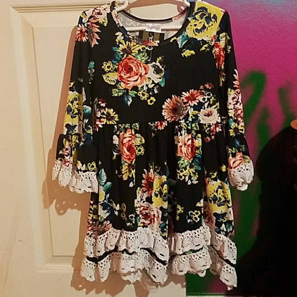 Girls dress