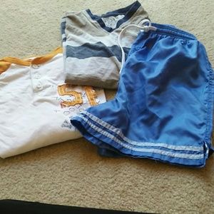 Lot of boys clothes size 12 old navy t-shirt