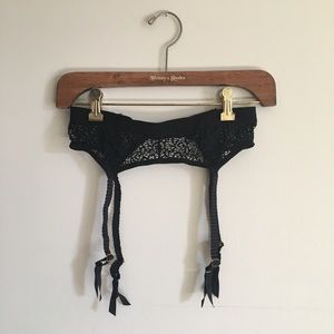 🖤Black garter belt🖤