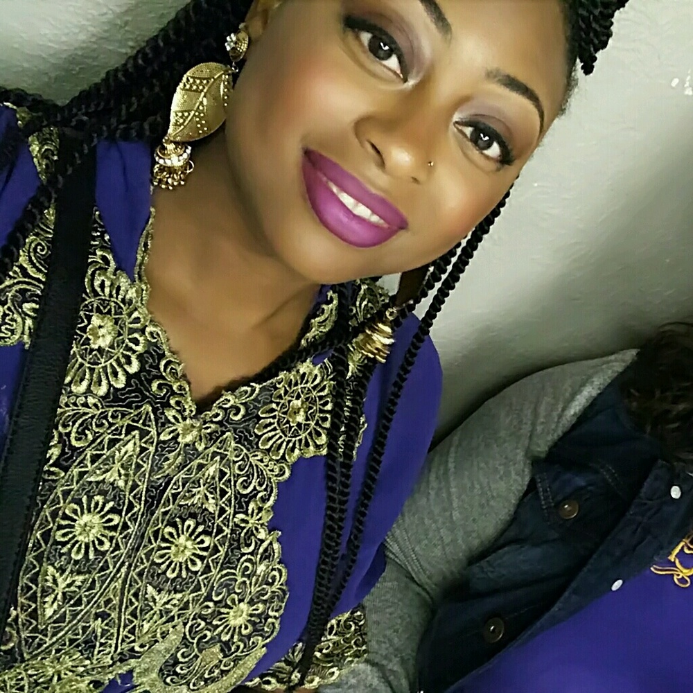 Meet your Posher, Christina