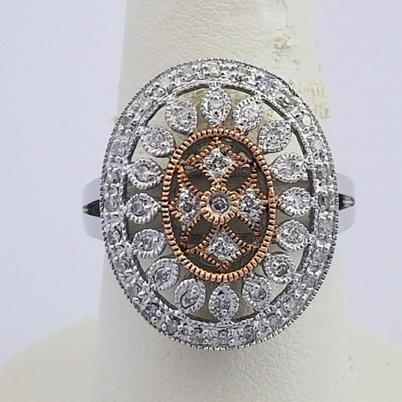 White Gold ring - Picture 2 of 2