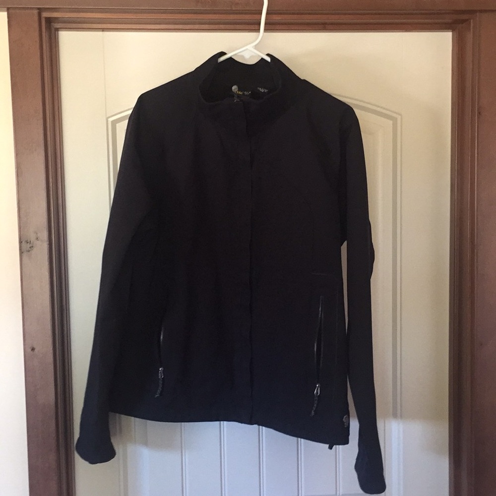 Women’s Mountain Hardwear Softshell