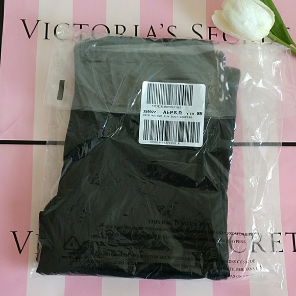 Size S VICTORIA'S SECRET CROSSOVERS SLIM BOOT PANT - Picture 3 of 3