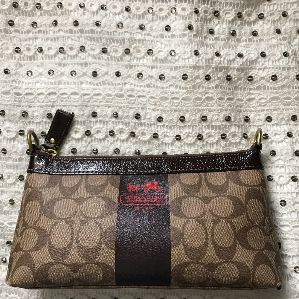 FLASH SALE💓 Brown Coach Make Up Bag