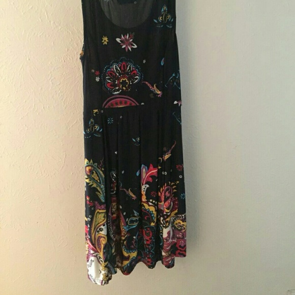 Dress black floral - Picture 2 of 4