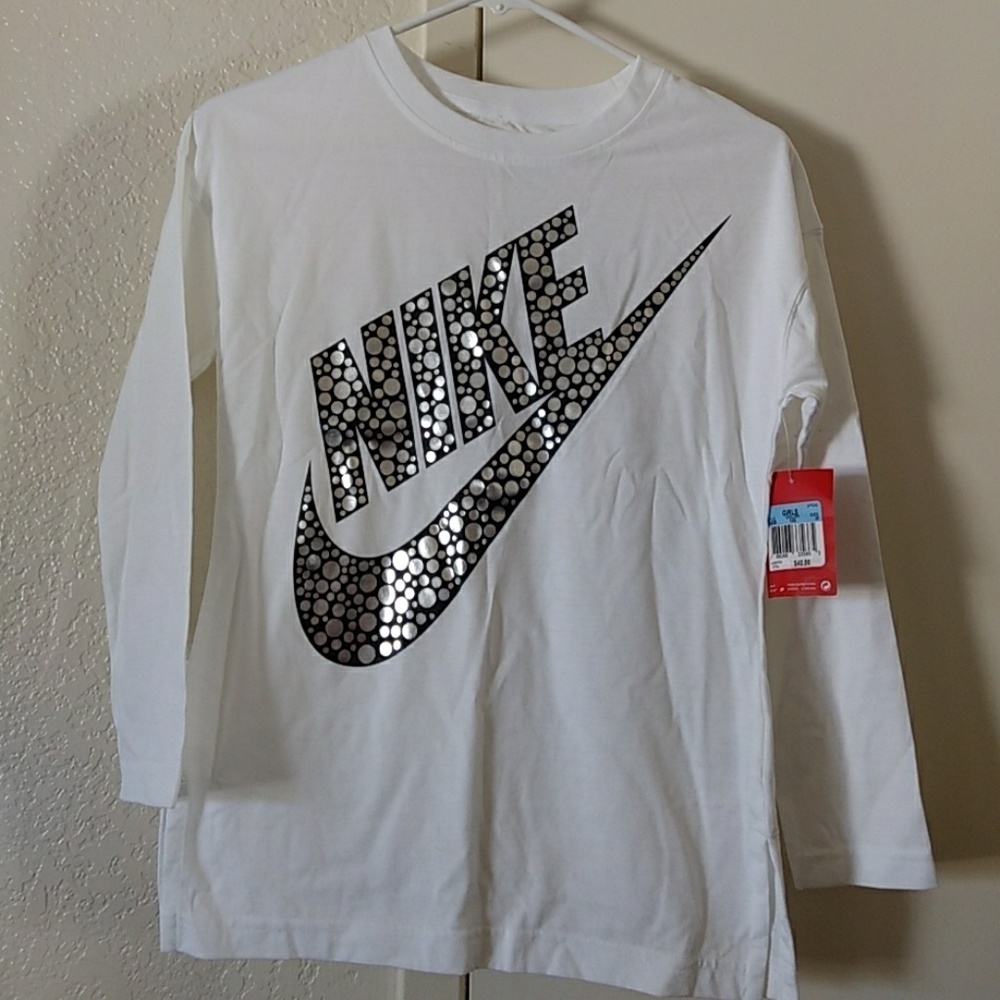 Nike Girls Size M white Shimmer Top