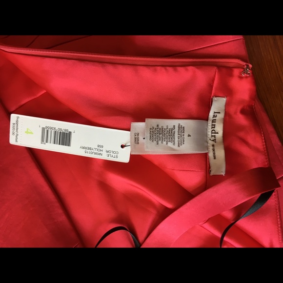 NEW, RED Laundry dress perfect for Valentines ❤️ - Picture 3 of 6