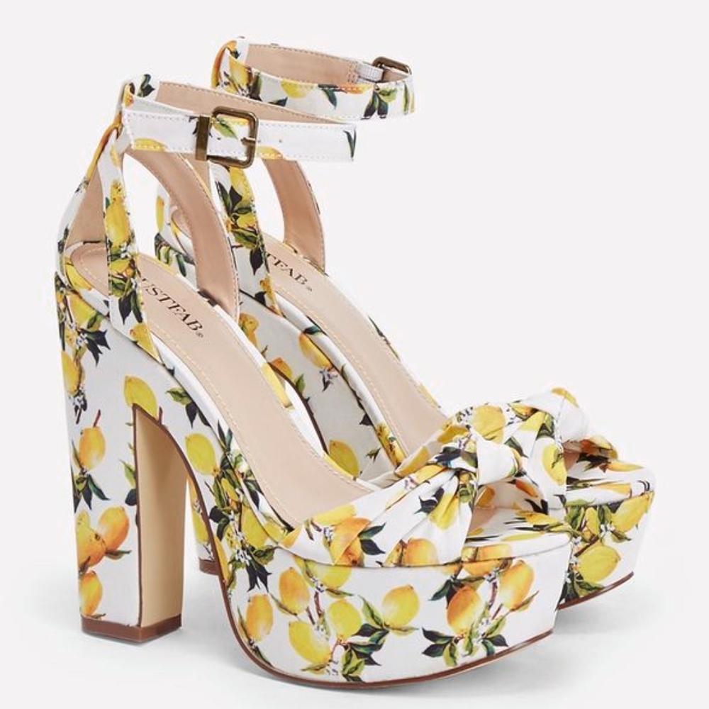 Laren in Lemon JustFab Print Platform Heels