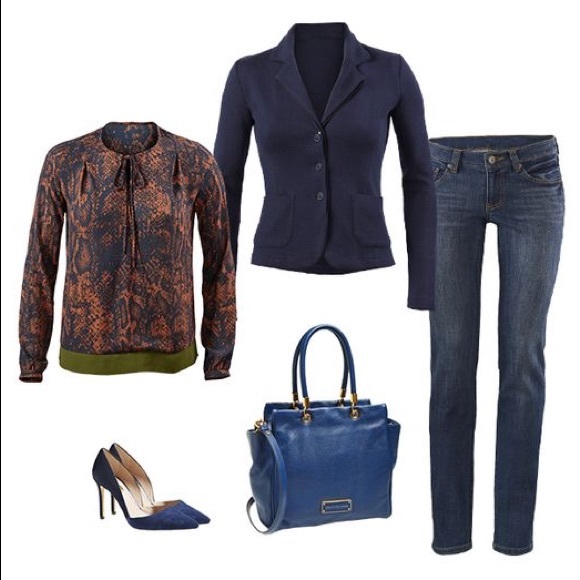 NWT CAbi Blouse Animal Print Top Surplus Wrap - Picture 3 of 7