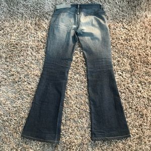 pants with no back pockets