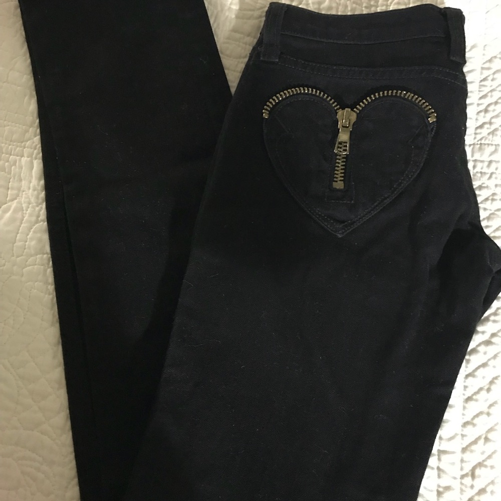Frankie B. Black Jeans.