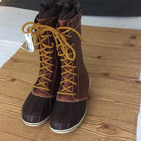 L.L. Bean Shoes - NWT Rain Boots L.L. Bean Bar Harbor  oakwood 2017