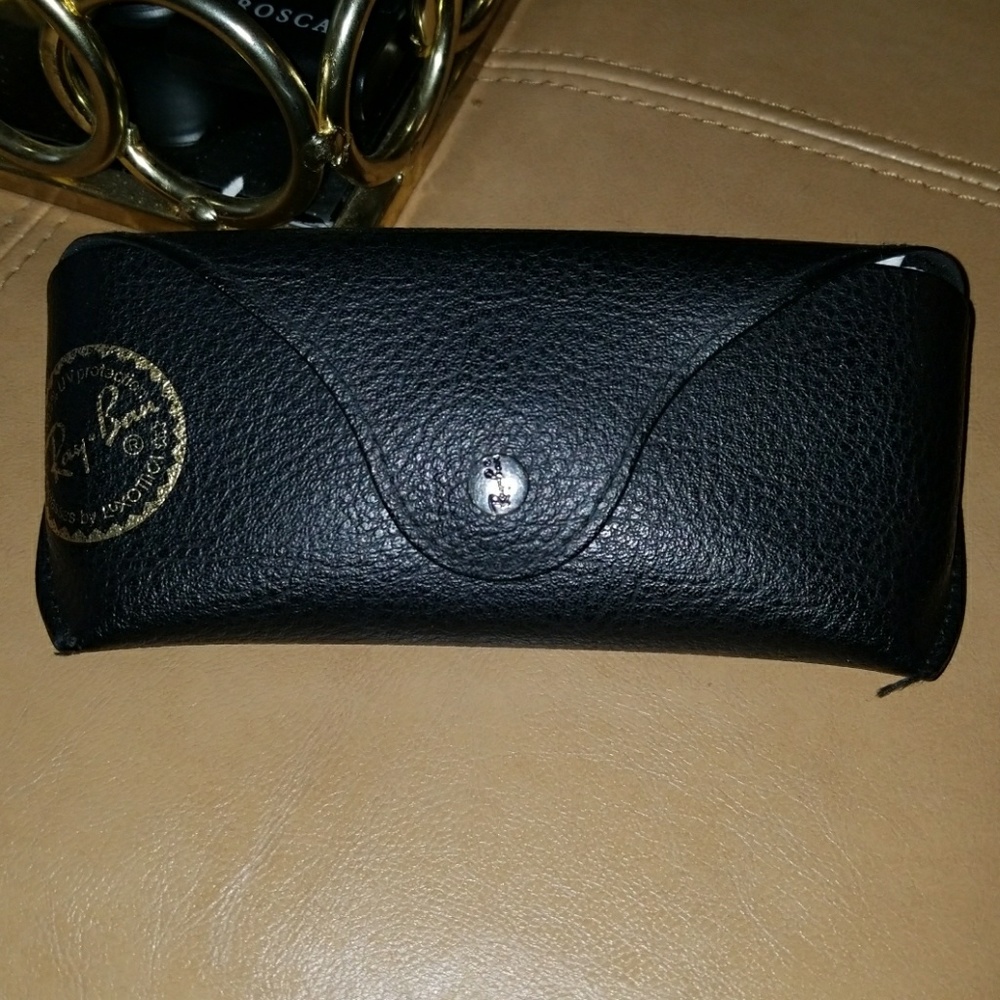 New Ray Ban case