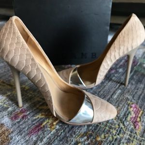 Lamb Harlie II heels in Dove Snake Sz 8.5
