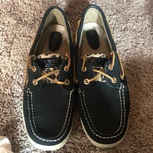Sperry’s women’s Black/cheetah print boat shoes