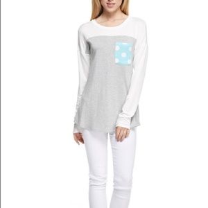 Long sleeve/polka dot pocket