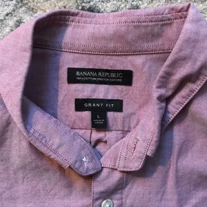 Banana Republic Men’s Casual Button Down