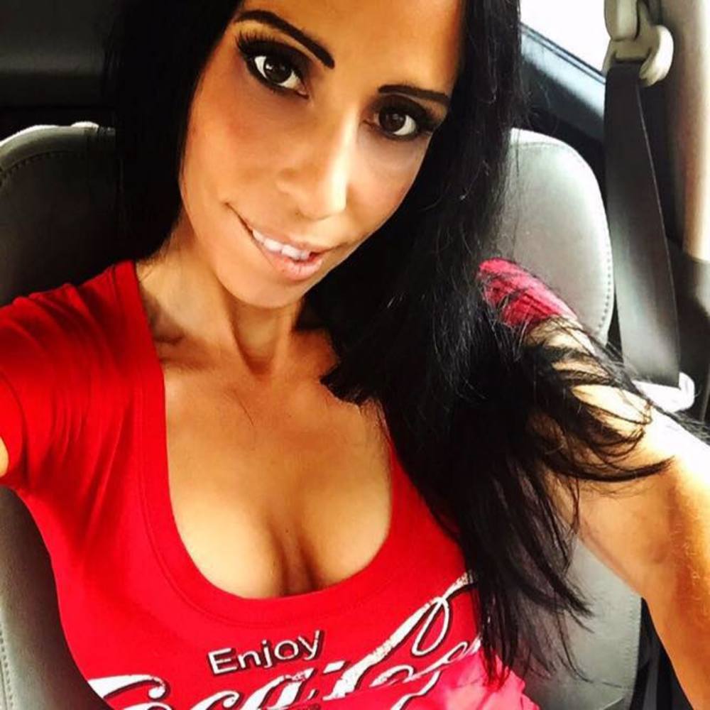 Meet your Posher, Veronica