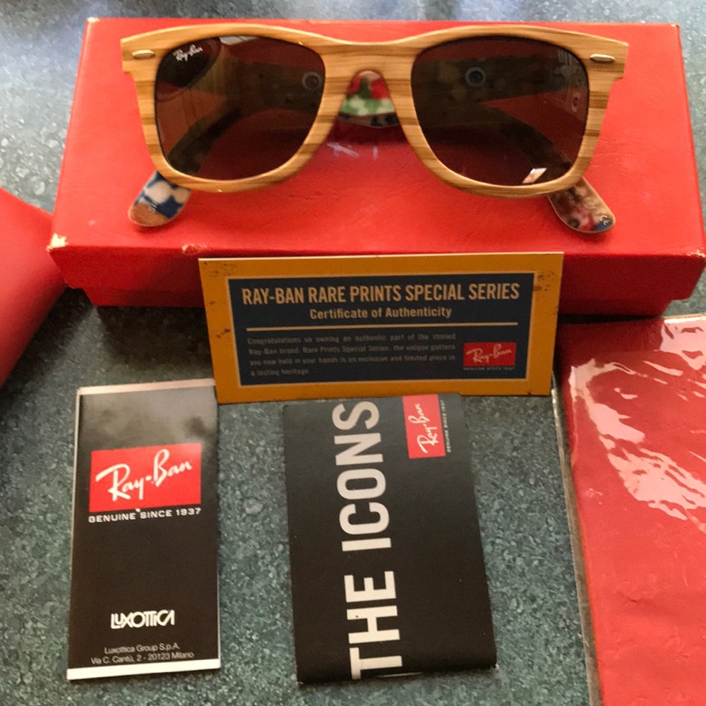 Ray-Ban Rare Prints Special Series