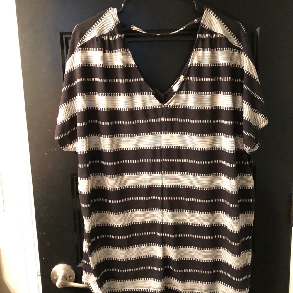 Old navy TShirt. XXL.