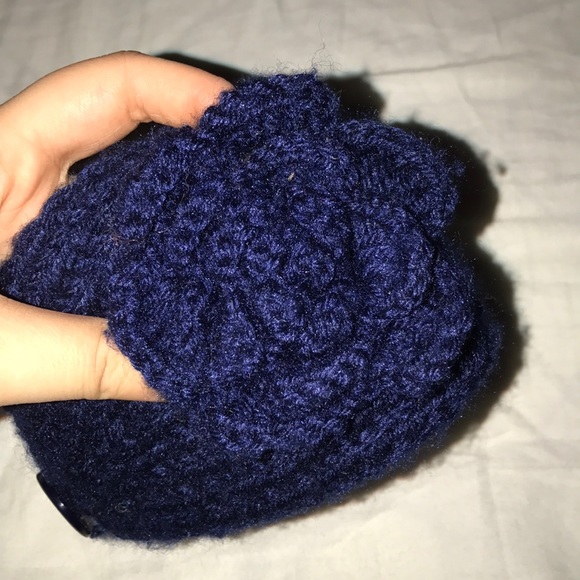 Navy blue knitted ear warmer - Picture 4 of 4