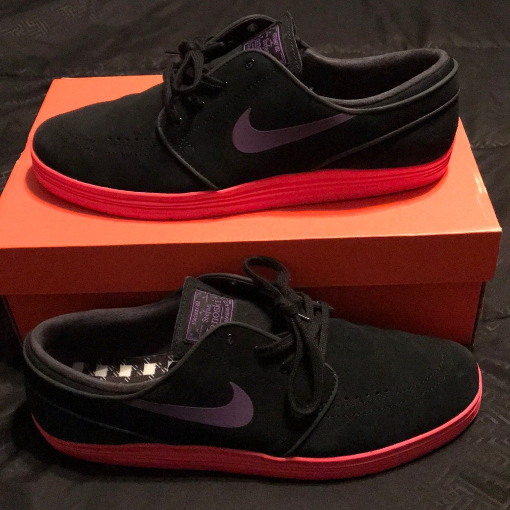 Nike shoes