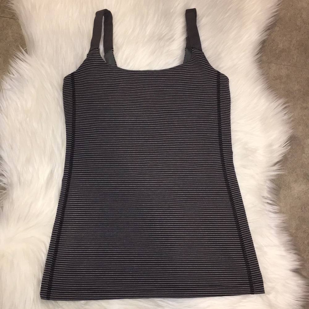 🍋Lululemon Fitted Tank (Size 4).🍋