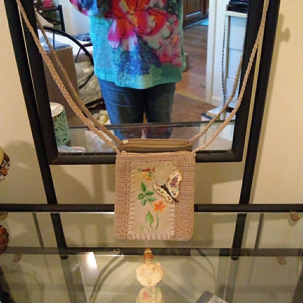 Bundle 2 items for $30! Macrame Crossbody!