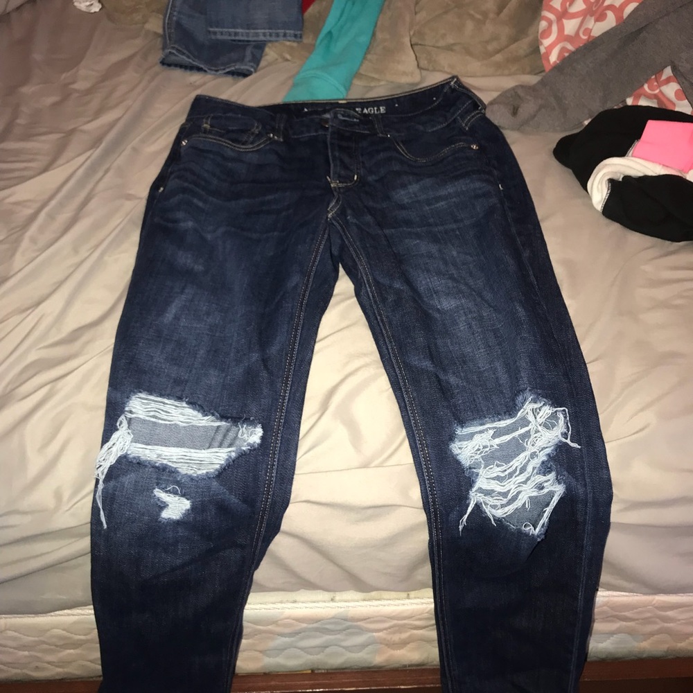American Eagle tomgirl jeans