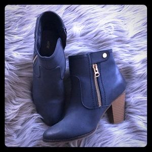Navy blue booties