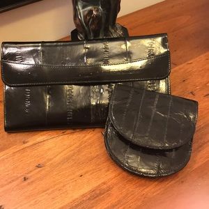 Eelskin wallet and change purse