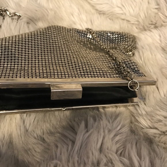 Vintage Chain Mail Evening Bag - Picture 5 of 8