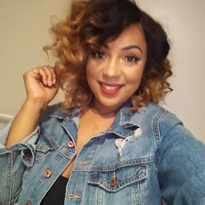 Meet your Posher, K-lani