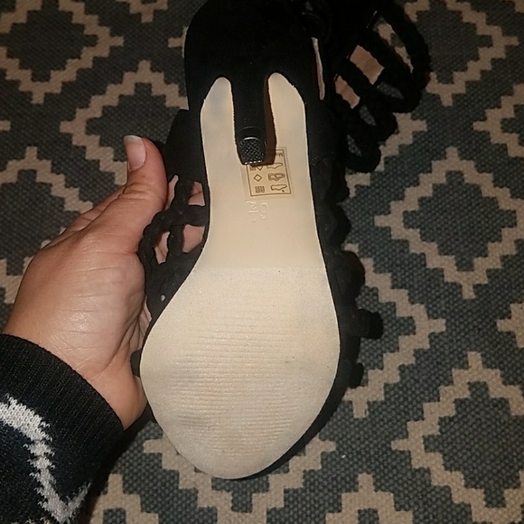 Strappy Heels - Picture 2 of 3