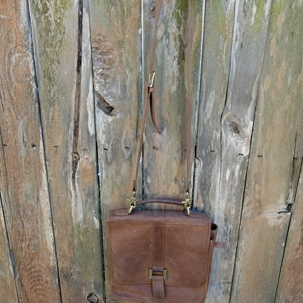 G.H. Bass & Co. Leather Cross Body Bag