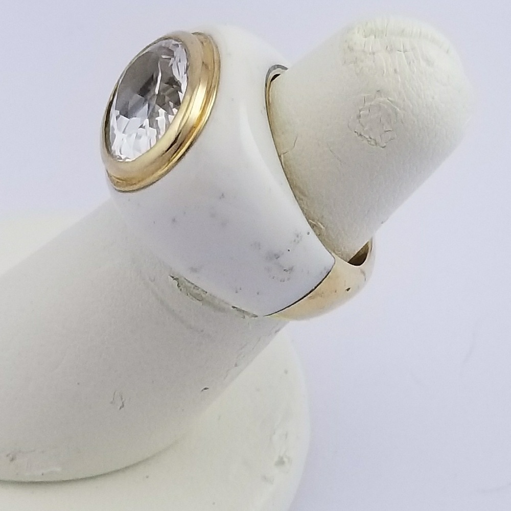 Ring - Picture 3 of 3