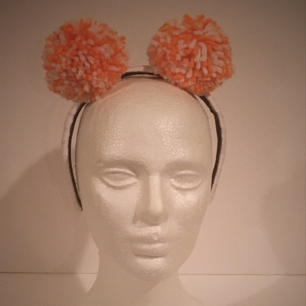 Univ of TN Volunteers Child's Pom Pom Headband - Picture 1 of 3