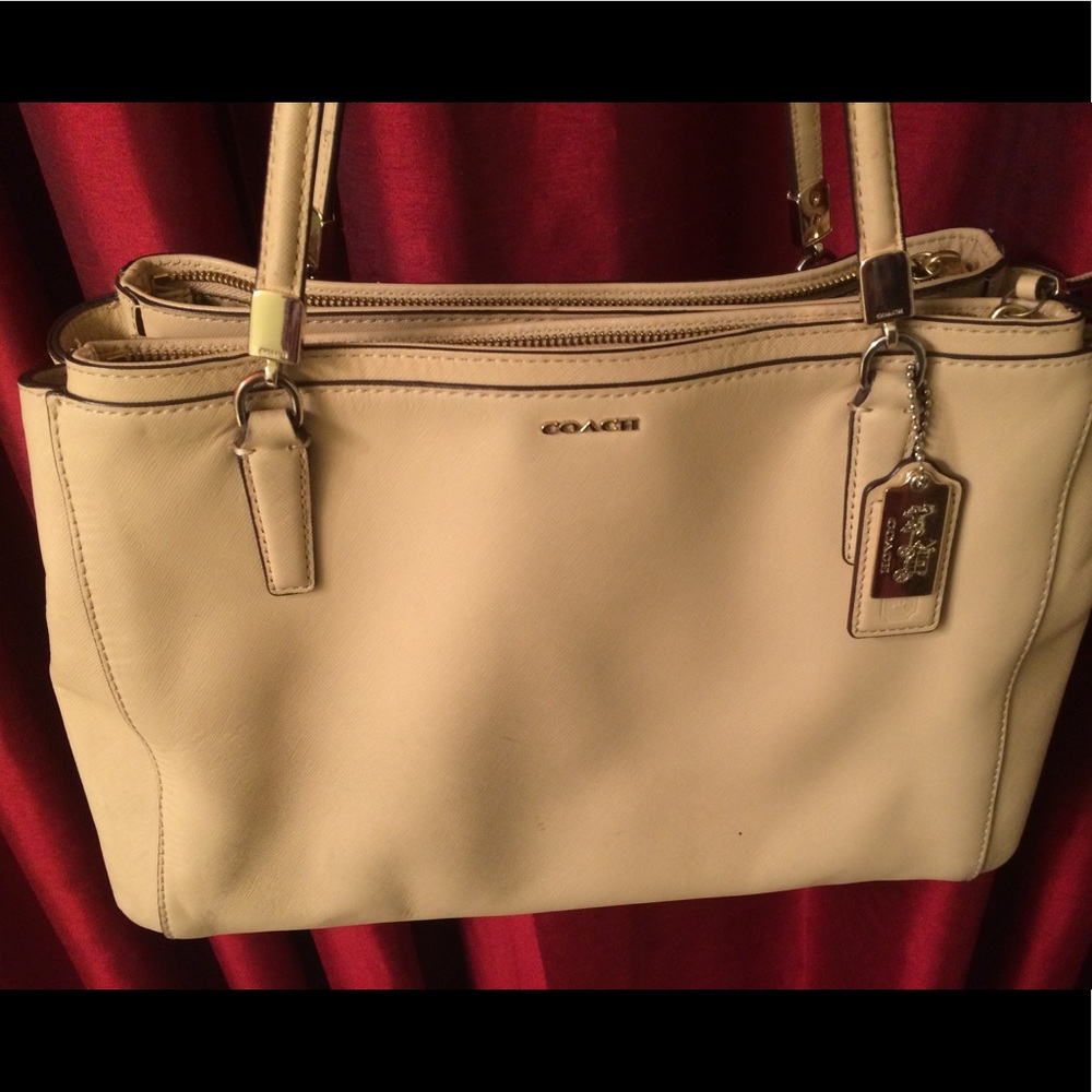 Coach shoulder bag
