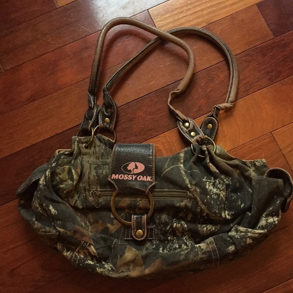 Mossy oak floppy purse