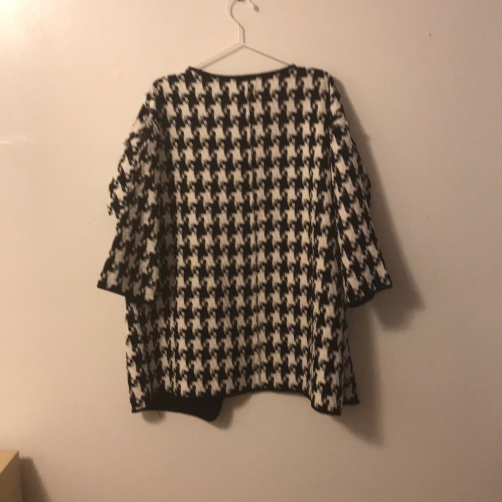 Houndstooth Open Drape Jacket - Picture 2 of 4