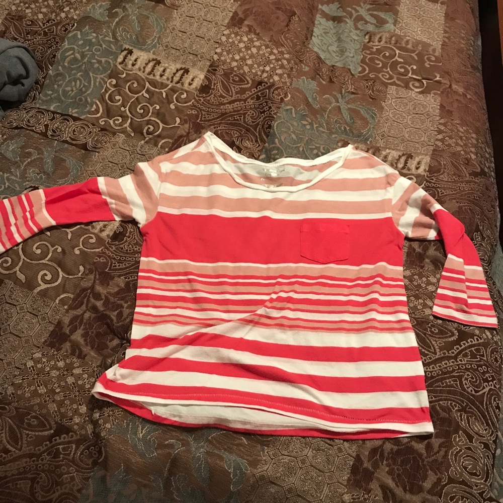 Quarter sleeve shirts thin