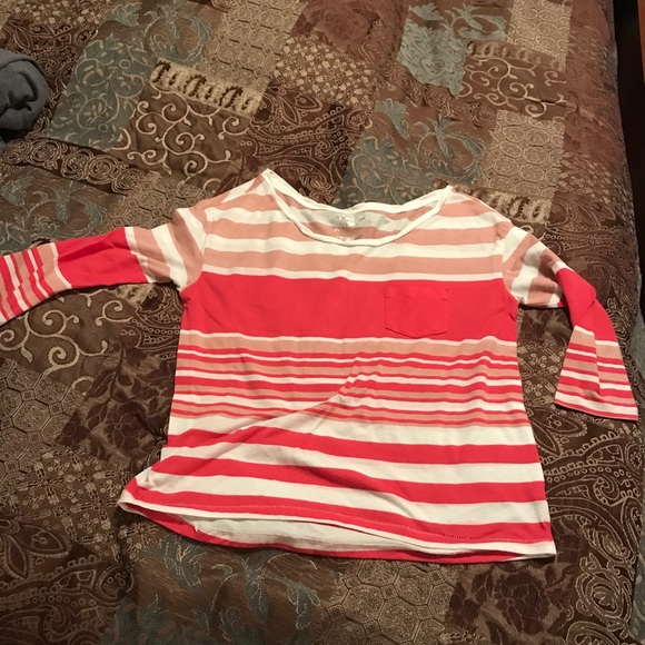 Quarter sleeve shirts thin - Picture 1 of 2