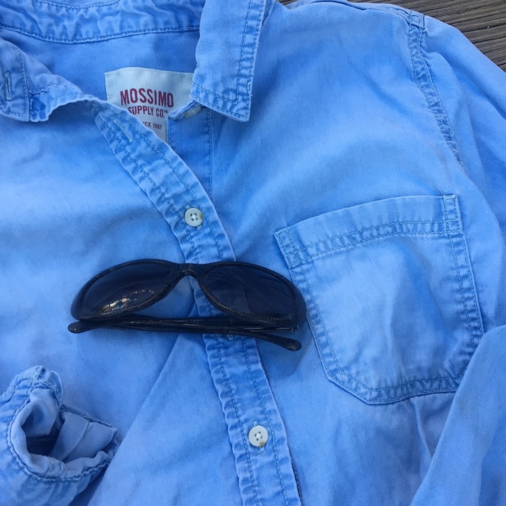 Mossimo tencel. Button down - Picture 3 of 3